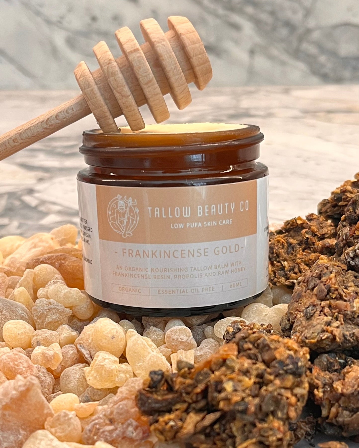 FRANKINCENSE GOLD. TALLOW BALM INFUSED WITH FRANKINCENSE, PROPOLIS AND HONEY.