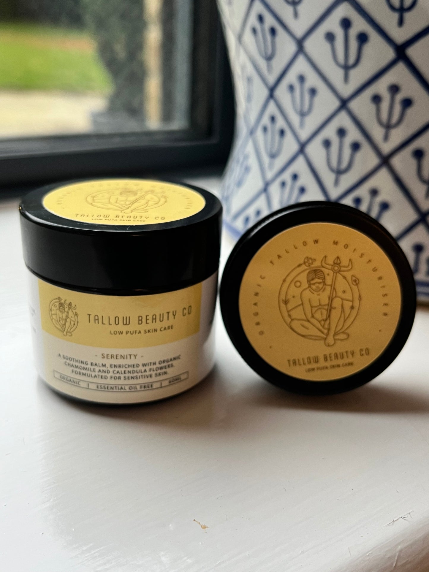 TALLOW BALM INFUSED WITH CHAMOMILE & CALENDULA. SERENITY