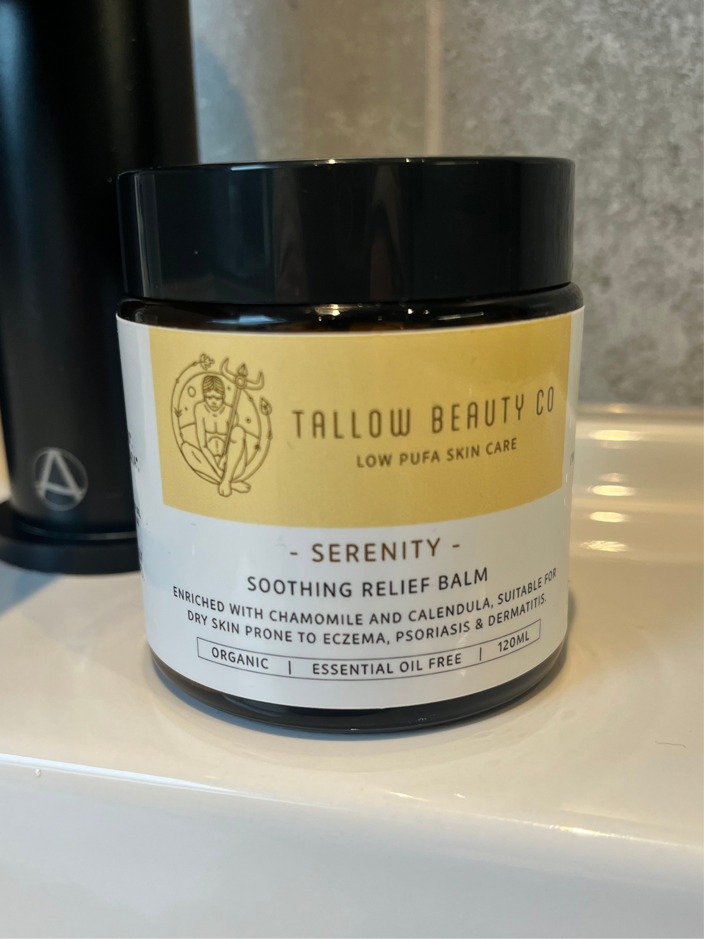TALLOW BALM INFUSED WITH CHAMOMILE & CALENDULA. SERENITY